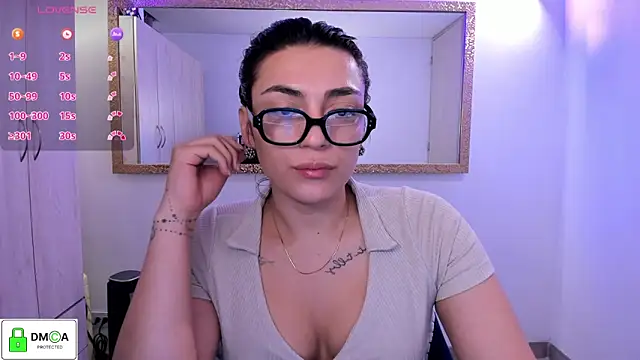 EricaVanderhill online show from May 2026 11:23:02 PM