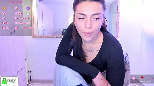 EricaVanderhill online show from June 2026 10:59:01 PM