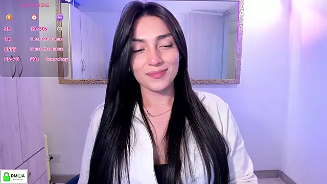 EricaVanderhill online show from April 2026 01:07:01 AM