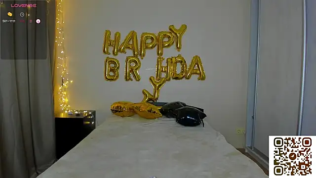 Snapshot of Bella_Foryou chatting on October 2025 12:39:01 PM Bella Foryou online show from October 2025 12:39:01 PM