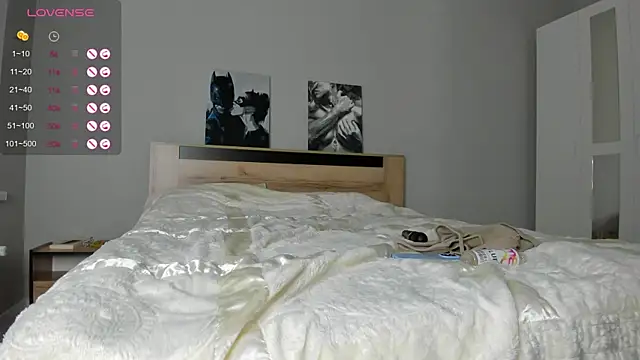 Bella Foryou online show from November 2025 03:24:01 PM