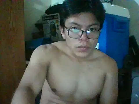 Snapshot of Elxdelvergon chatting on July 2026 07:05:01 AM Elxdelvergon online show from July 2026 07:05:01 AM