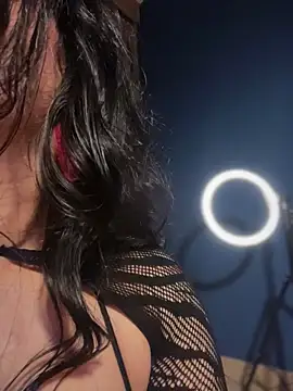 Roxxannne online show from February 2026 01:24:02 AM