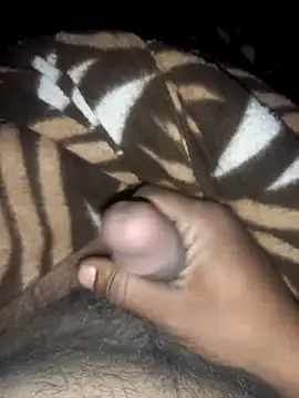 FinableKnee online show from December 2025 01:15:02 AM