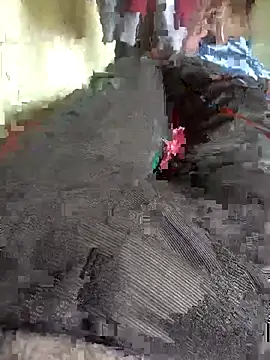 FinableKnee online show from November 2025 04:38:01 AM