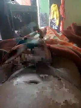 FinableKnee online show from October 2025 01:57:01 AM