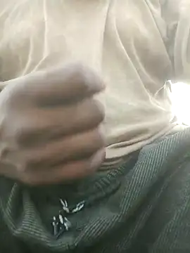 FinableKnee online show from October 2025 04:14:01 AM