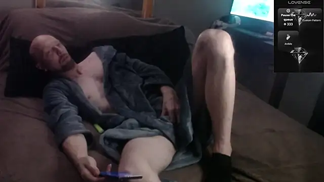 MaxRouger online show from April 2026 05:06:02 PM