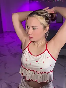  blowjob queen online show from December 2024 10:35:02 PM