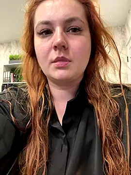 Snapshot of CandyShoopp chatting on November 2025 05:27:02 PM CandyShoopp online show from November 2025 05:27:02 PM