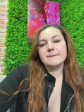 CandyShoopp online show from February 2026 05:13:01 PM