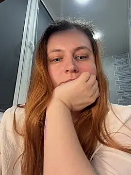 CandyShoopp online show from March 2026 08:10:02 PM