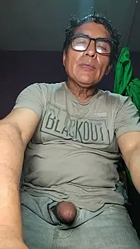 Snapshot of yandyaa chatting on April 2026 03:42:02 PM yandyaa online show from April 2026 03:42:02 PM