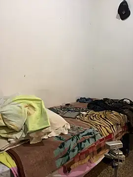 Snapshot of Alicbranca chatting on October 2025 07:31:02 AM Alicbranca online show from October 2025 07:31:02 AM