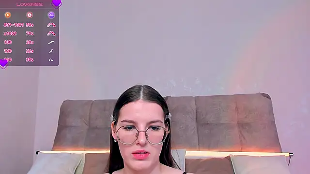 Snapshot of AriellaTesk chatting on March 2025 06:29:01 AM AriellaTesk online show from March 2025 06:29:01 AM