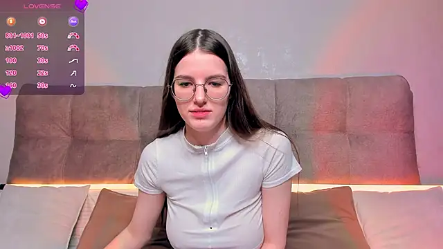 Snapshot of AriellaTesk chatting on February 2025 05:29:02 AM AriellaTesk online show from February 2025 05:29:02 AM