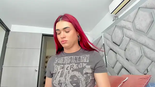 alexandra fire69x online show from May 2026 02:33:02 PM