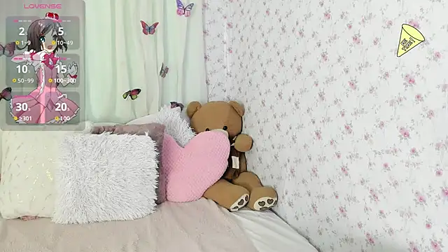 karinaEbony online show from January 2026 06:34:02 PM