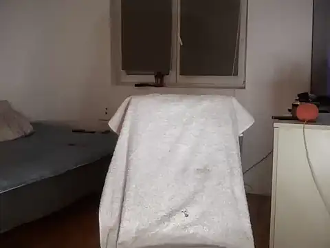 alekandrobg online show from April 2026 12:02:01 AM