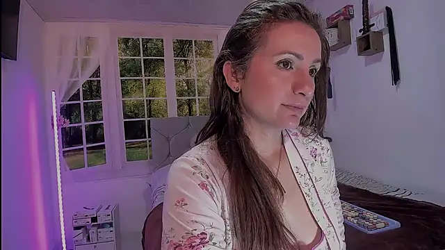 vanessabrown  online show from March 2026 01:34:01 PM