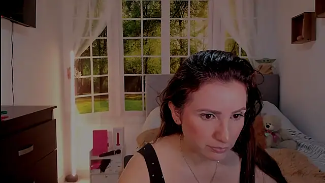 Snapshot of vanessabrown_ chatting on June 2026 06:34:02 PM vanessabrown online show from June 2026 06:34:02 PM