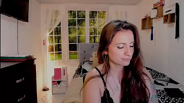 Snapshot of vanessabrown_ chatting on July 2026 02:45:02 PM vanessabrown online show from July 2026 02:45:02 PM