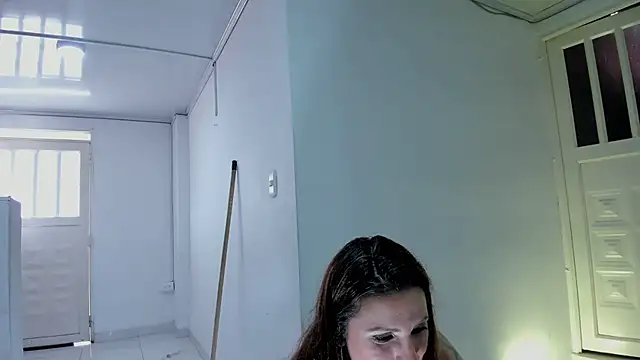 Snapshot of vanessabrown_ chatting on July 2026 07:44:02 PM vanessabrown online show from July 2026 07:44:02 PM