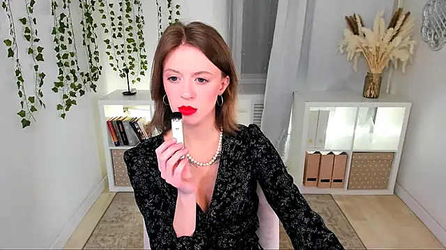 Snapshot of Salme_Sweet chatting on March 2025 09:16:02 PM Salme Sweet online show from March 2025 09:16:02 PM