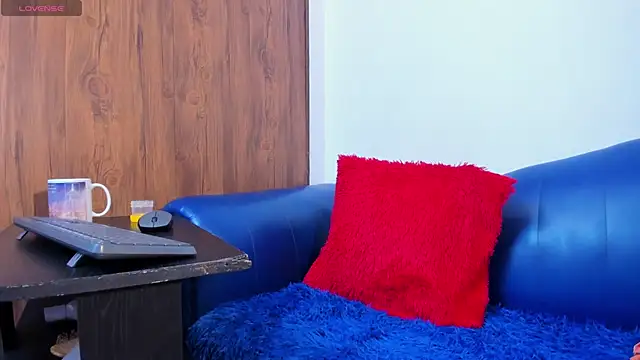 Mature Skinny online show from March 2026 04:28:01 AM