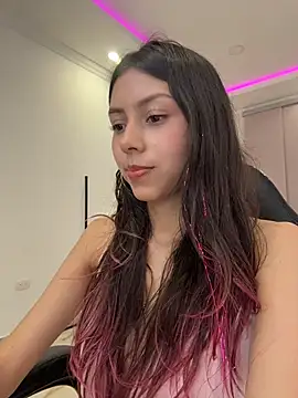 Sensualtease online show from April 2026 01:18:02 AM