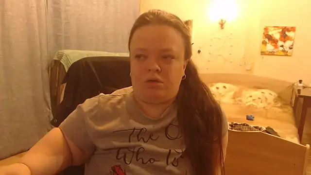 Janiffer MiMi online show from March 2025 08:00:02 PM