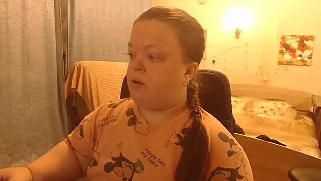 Janiffer MiMi online show from February 2025 04:32:02 PM