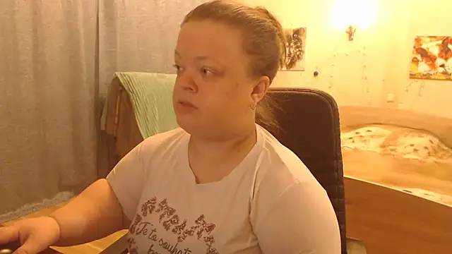 Janiffer MiMi online show from February 2025 05:49:02 PM