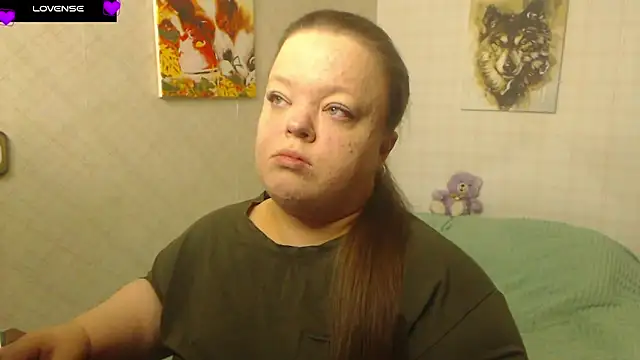 Janiffer MiMi online show from October 2025 03:47:02 PM