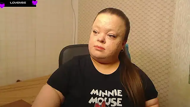 Janiffer MiMi online show from March 2026 04:19:01 PM