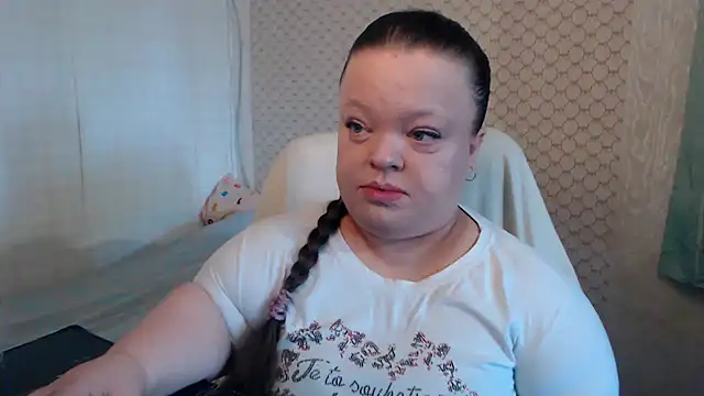 Janiffer MiMi online show from May 2026 03:55:02 PM