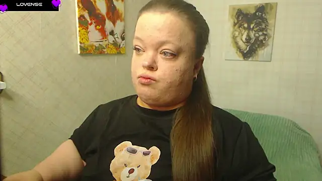 Janiffer MiMi online show from September 2025 03:47:02 PM