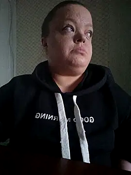 Janiffer MiMi online show from February 2026 11:41:01 AM