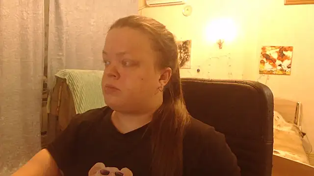 Janiffer MiMi online show from February 2025 04:36:02 PM