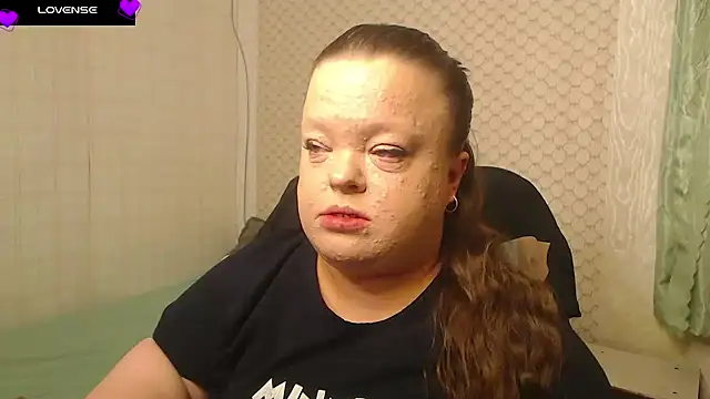 Janiffer MiMi online show from March 2026 04:02:01 PM