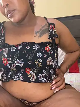 BADFATASS85 online show from April 2026 10:28:01 AM