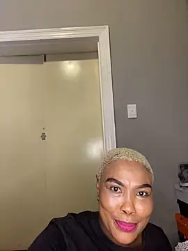 BADFATASS85 online show from December 2025 01:20:02 AM