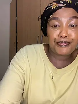 BADFATASS85 online show from June 2026 04:27:02 PM