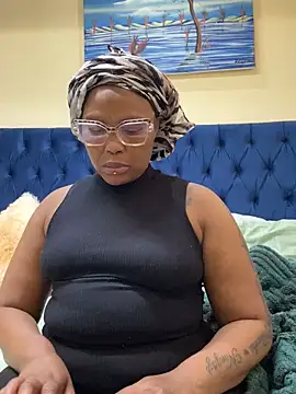 BADFATASS85 online show from October 2025 07:42:02 AM