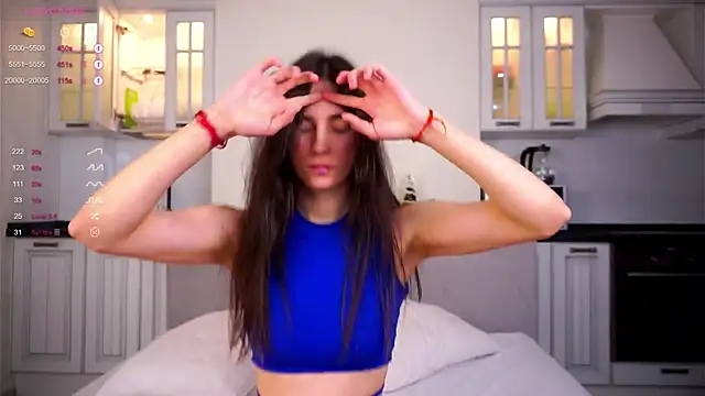 Holla Molly online show from February 2025 12:05:02 PM