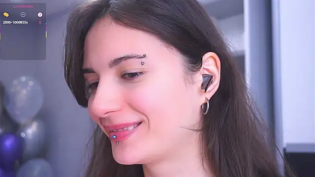 Holla Molly online show from March 2026 06:02:02 AM