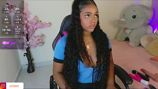 HollyJorda online show from July 2026 04:02:01 AM
