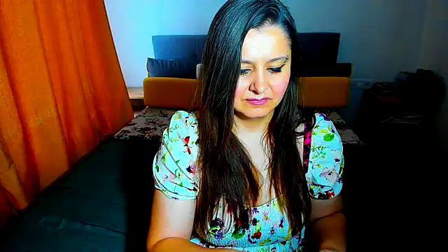 pinupmod online show from November 2025 11:36:02 AM