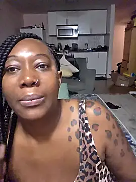 Cherishcherrysha online show from November 2025 01:00:02 AM