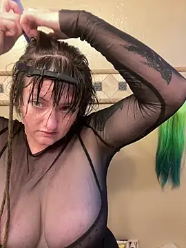 Snapshot of 1-800-FUCKYOU chatting on October 2025 09:49:02 PM 1-800-FUCKYOU online show from October 2025 09:49:02 PM